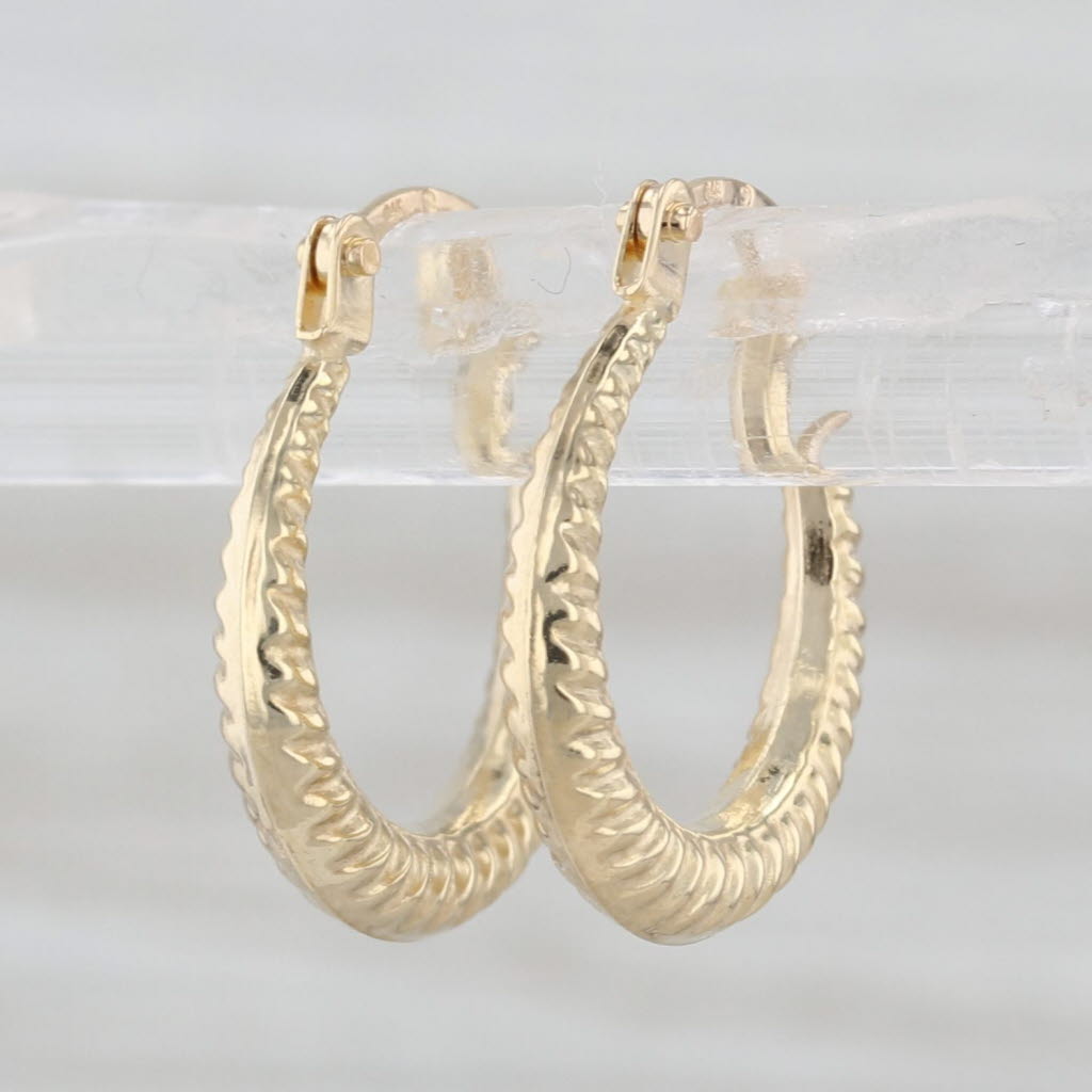 Ridge Croissant Pattern Hoop Earrings 14k Yellow Gold Snap Top Round Hoops