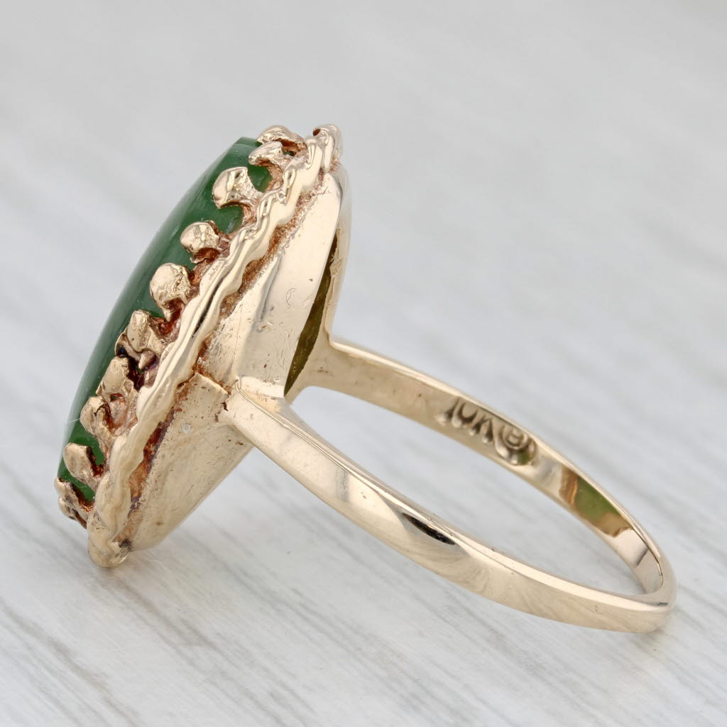 Light Gray Green Nephrite Jade Oval Cabochon Solitaire Ring 10k Yellow Gold Size 8.25