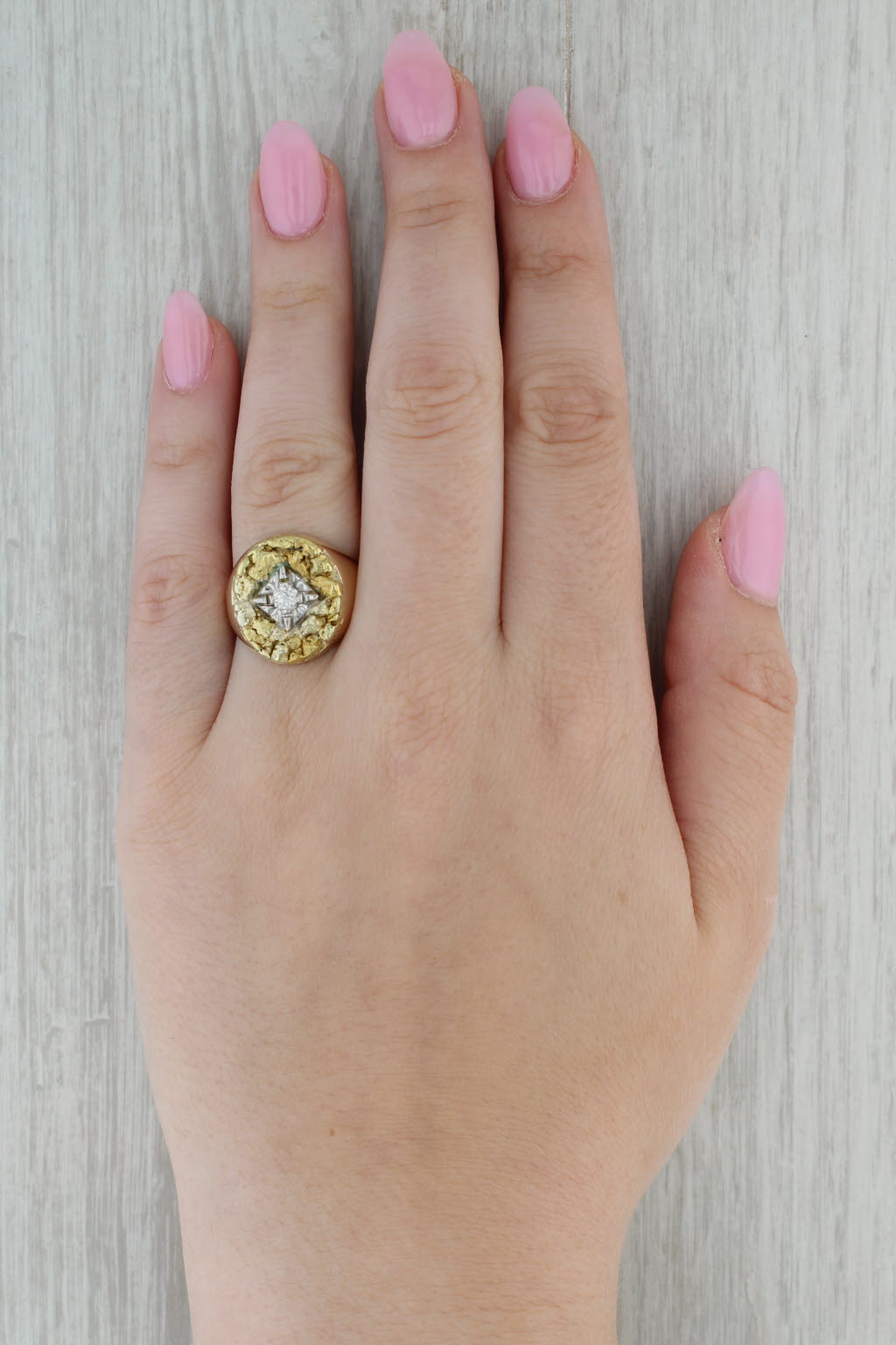 Dark Gray Vintage 0.22ct Diamond Solitaire Gold Nugget Ring 10k 18k Yellow Gold Size 9.25