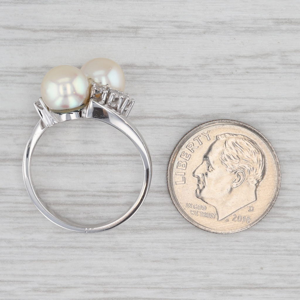 Light Gray Cultured Pearl 0.12ctw Diamond Bypass Ring 18k White Gold Size 7-7.25