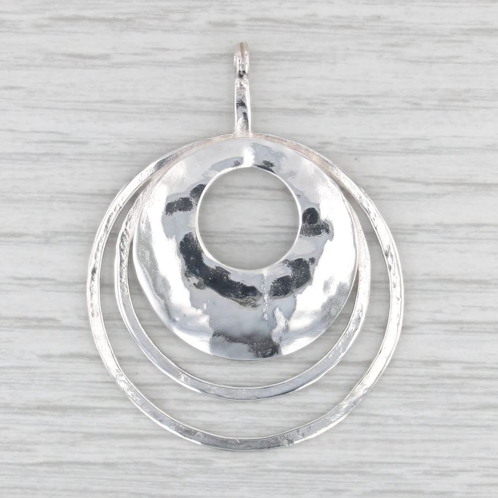 Silpada Perspectiva Hammered Sterling Silver 3-Circles Pendant Statement Retired
