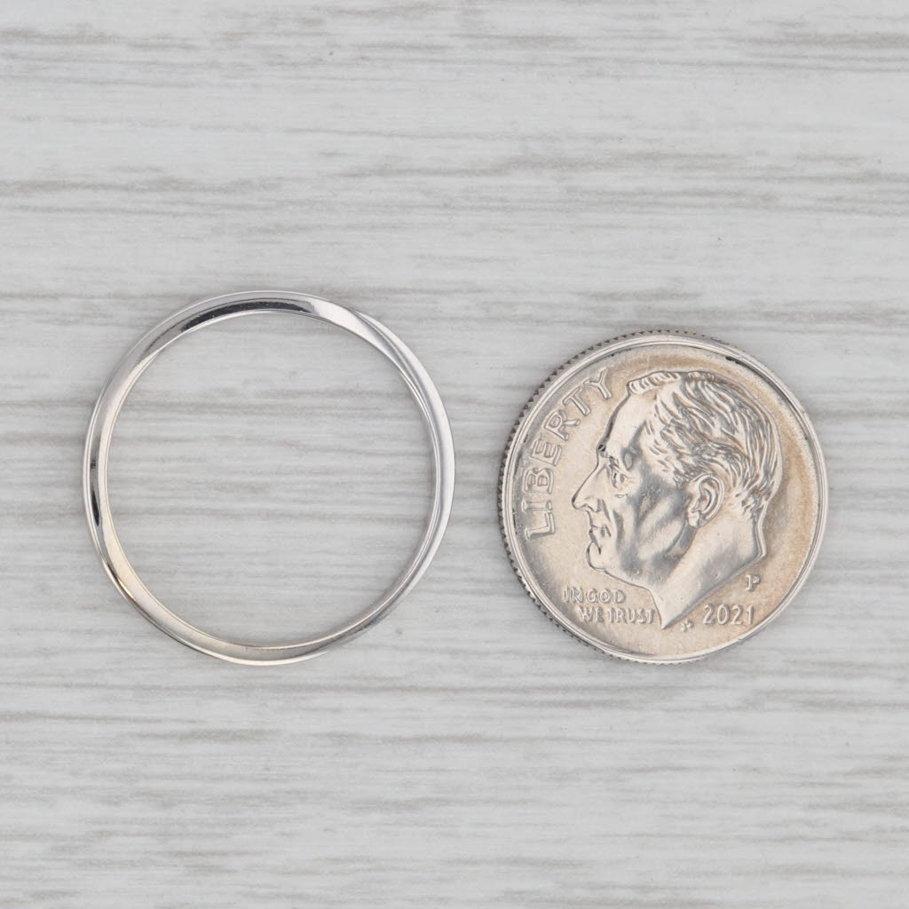 Gray Contoured White Gold Band 14k Size 7 Stackable Curved Design