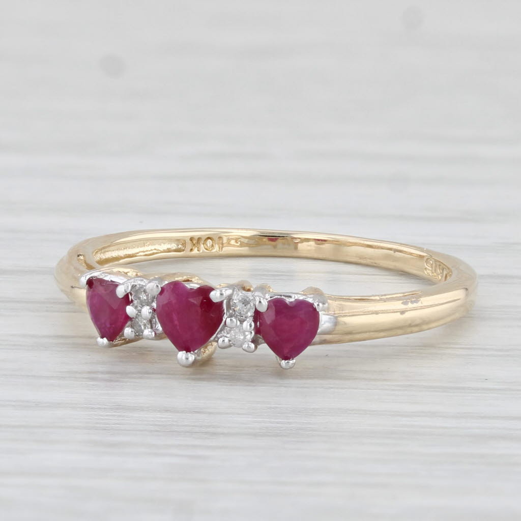 Light Gray 0.50ctw 3-Stone Heart Ruby Ring 10k Yellow Gold Size 7.25 Stackable