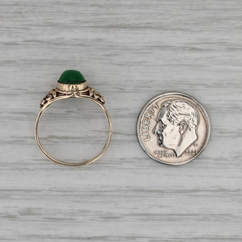 Vintage Green Glass Ring 10k Yellow Gold Size 6.75 Oval Cabochon Solitaire