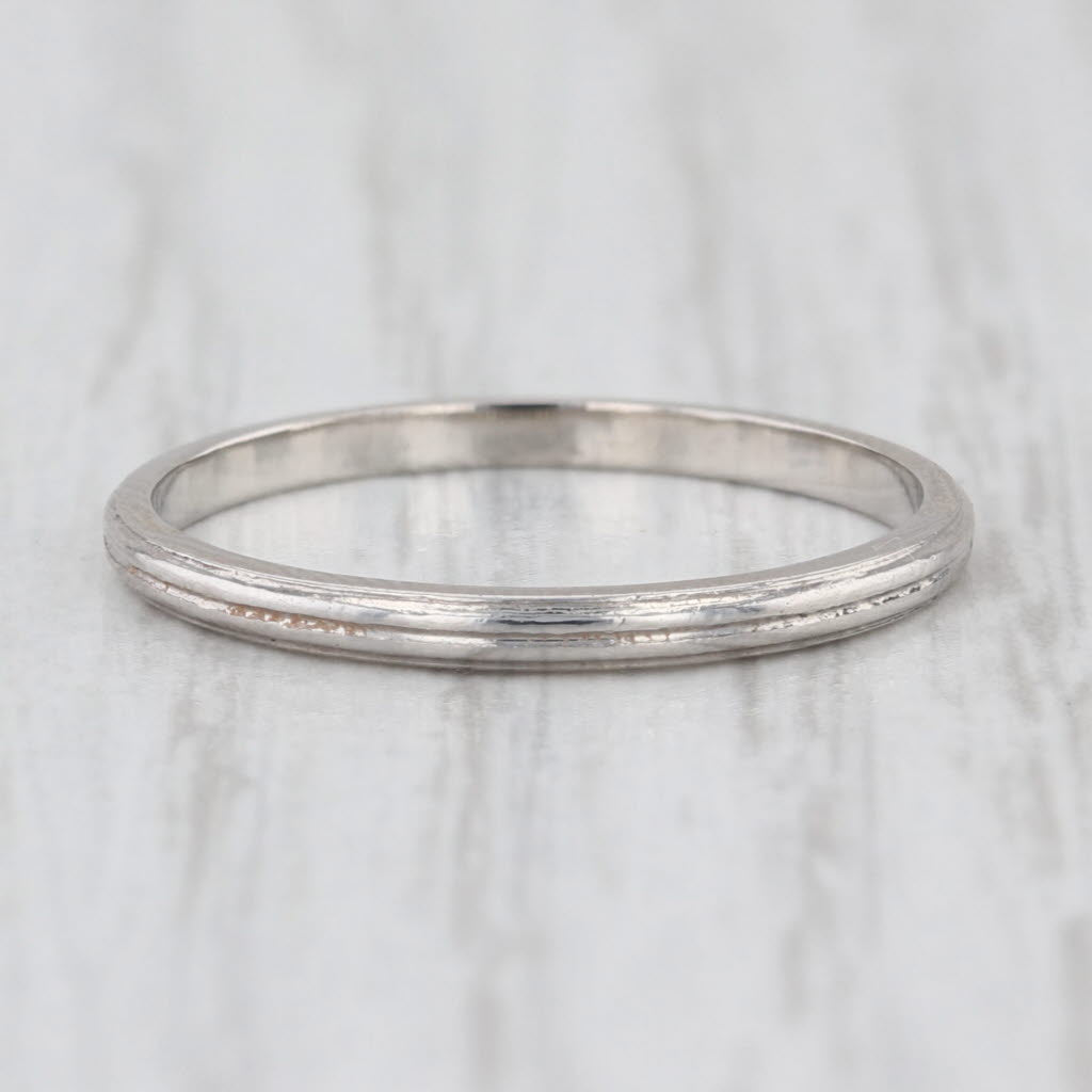 Vitnage Ridged Pattern Wedding Band 900 Platinum Size 6.25 Ring Stackable