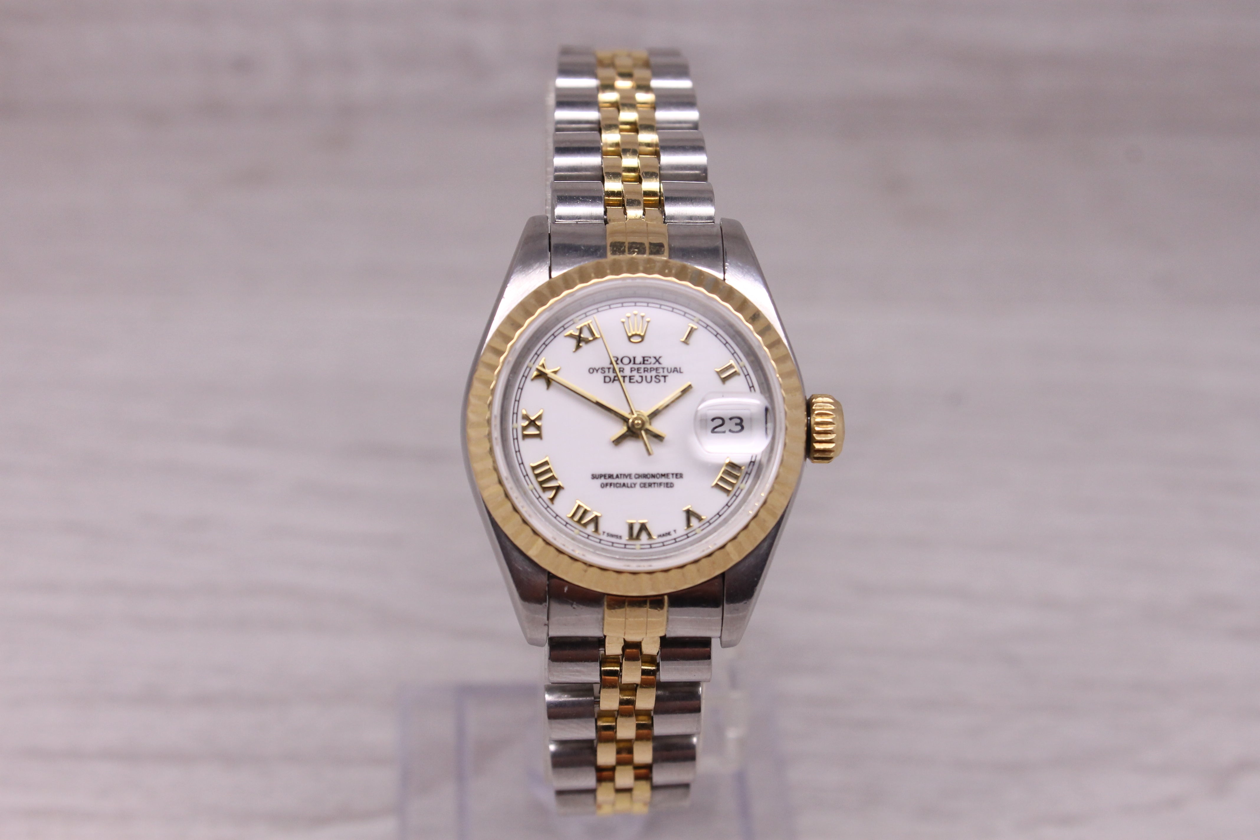 1996 Rolex Datejust Ladies 26mm Steel & 18k Automatic Watch Box & Papers