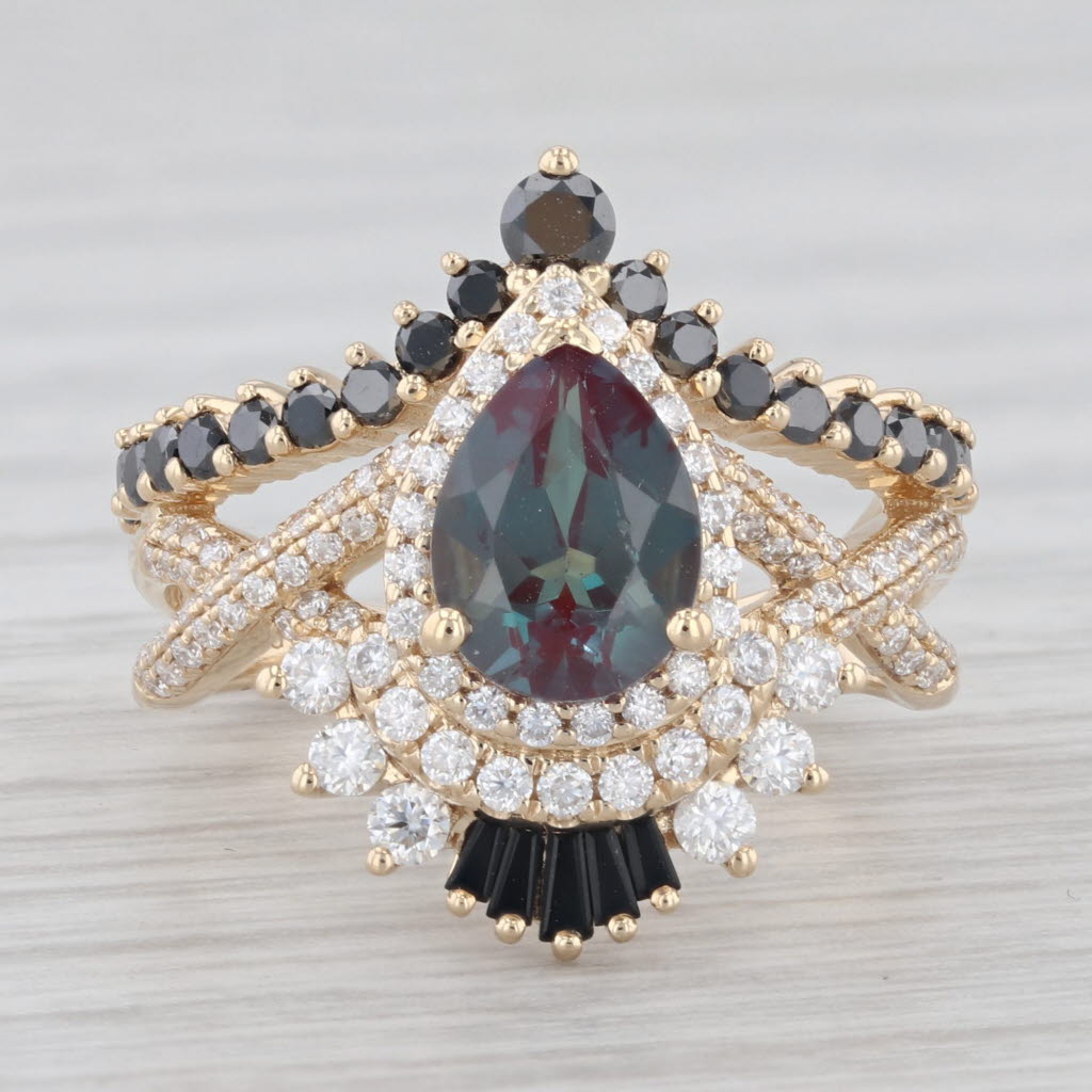 Light Gray 1.90ctw Lab Created Alexandrite Teardrop Halo Ring 14k Yellow Gold Size 5