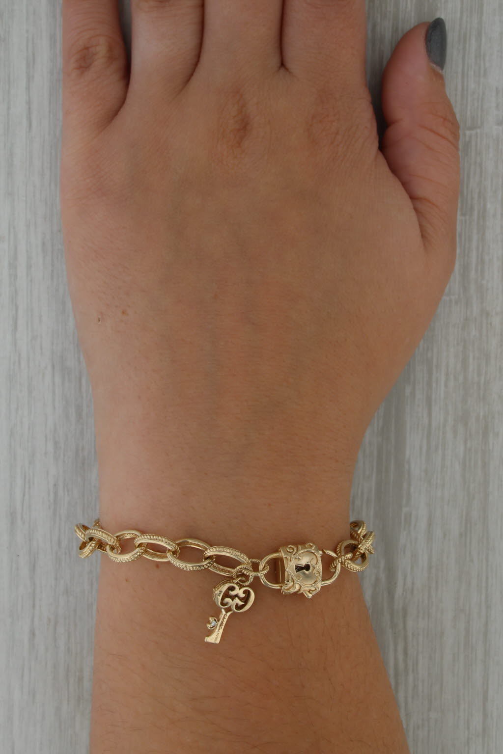 Gabriel & Co Cable Chain Padlock Key Bracelet 14k Gold 6.75" Starter Charm