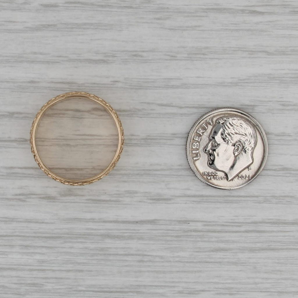 Circle Patterned Ring 14k Yellow Gold Band Size 7