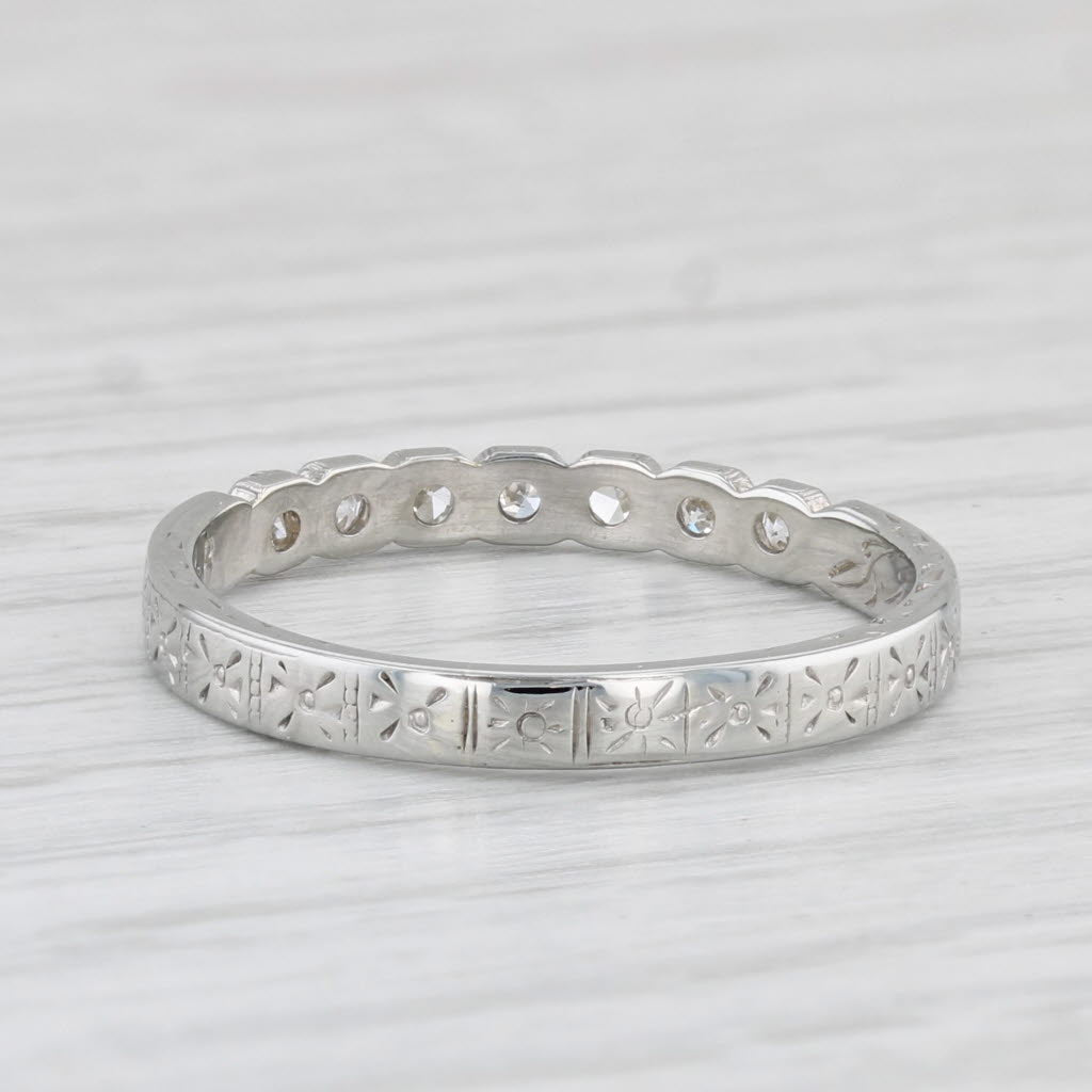 Light Gray Art Deco 0.12ctw Diamond Wedding Band 18k White Gold Stackable Ring Size 7