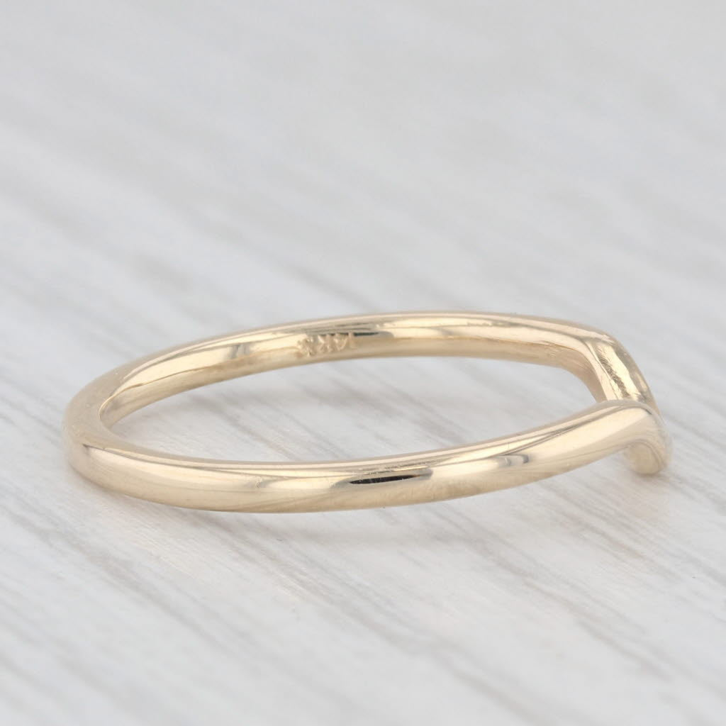 Light Gray Contoured Wedding Band 14k Yellow Gold Size 7 Stackable Wedding Ring