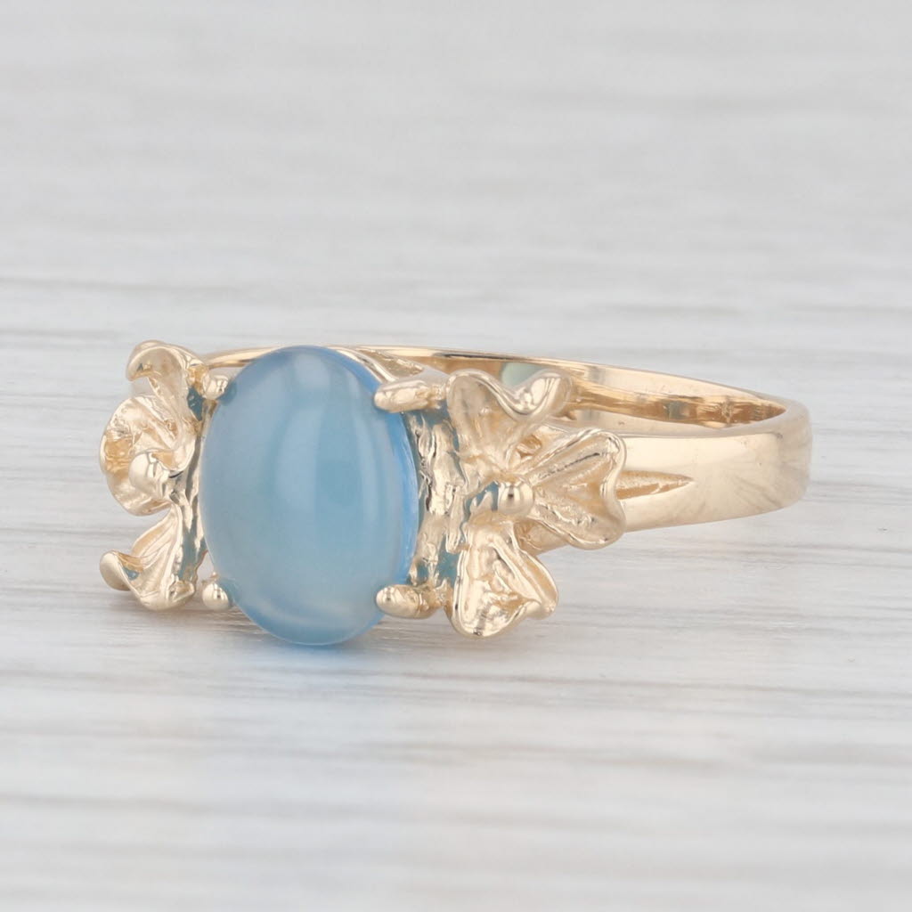 Light Gray Oval Cabochon Blue Chalcedony Solitaire Flower Ring 10k Yellow Gold Size 6.25