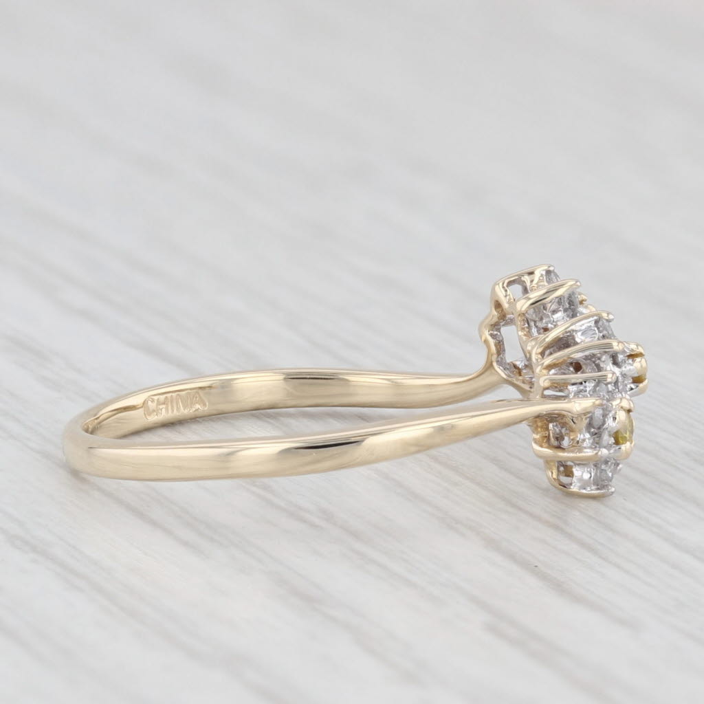 Light Gray 0.22ctw White Yellow Diamond Flowers Ring 14k Yellow Gold Size 8