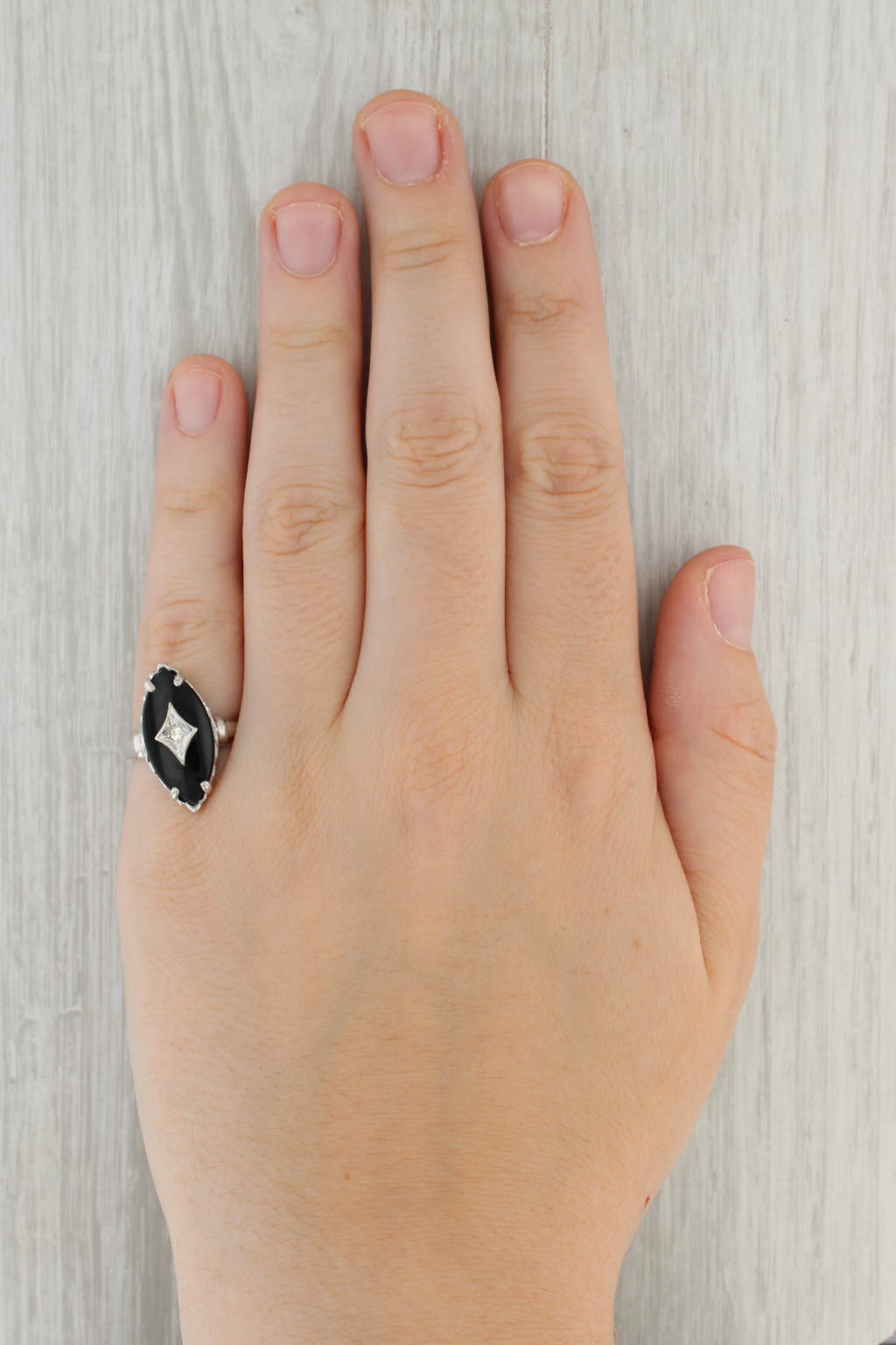 Tan Vintage Onyx Diamond Signet Ring 10k White Gold Size 5.75 Hallmark
