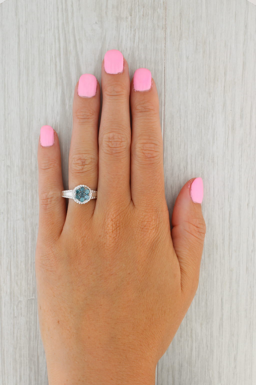 Gray 0.33ctw Teal Blue Diamond Cluster Ring 10k White Gold Size 7 Engagement