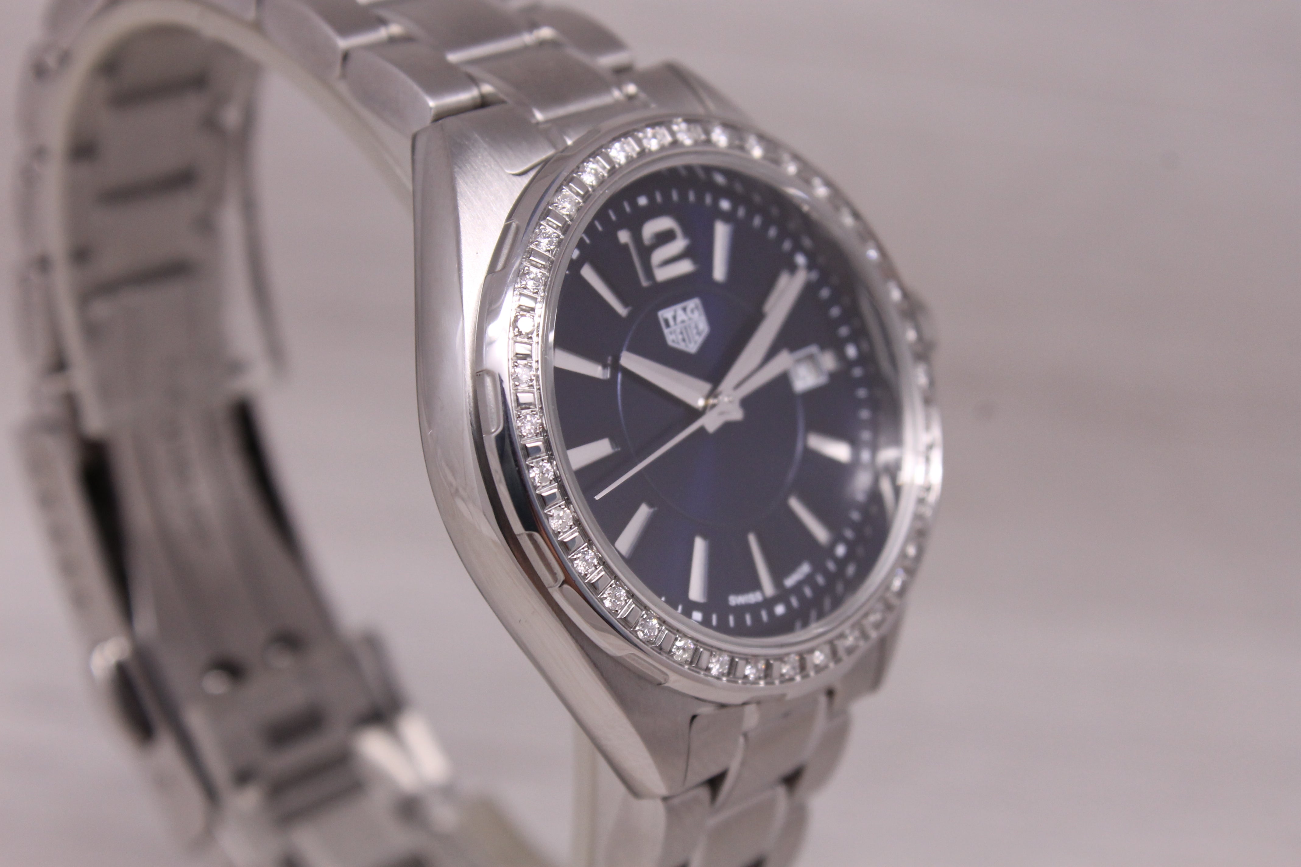 Tag Heuer Ladies Formula 1 Diamond Bezel 32mm Steel Quartz Wrist Watch WBJ1416