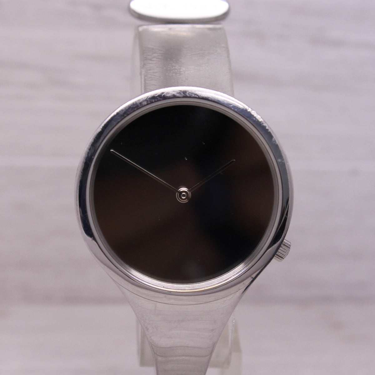 Georg Jensen Vivianna Torun 326 Ladies Watch 33mm Quartz Open Bangle Mirror Dial