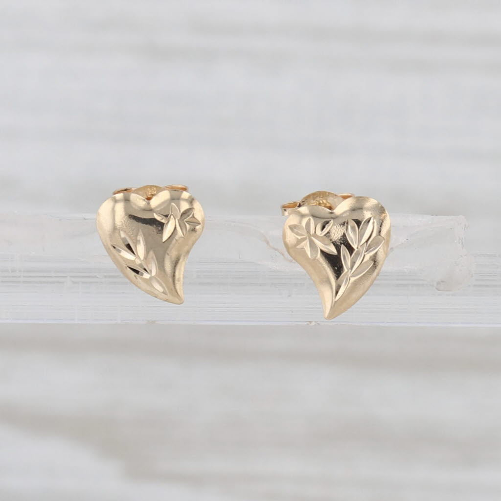 Small Flower Etched Heart Stud Earrings 14k Yellow Gold