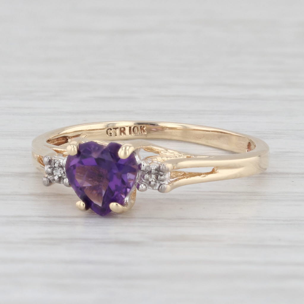 Light Gray 0.65ctw Amethyst Heart Ring 10K Yellow Gold Size 7 Diamond Accents