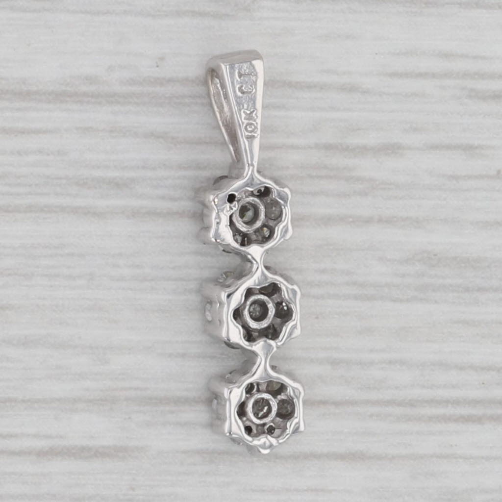 Gray 0.13ctw Diamond Flower Clusters Journey Pendant 10k White Gold