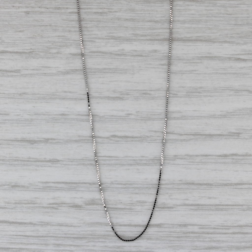 Gray 18.25" 0.5mm Box Chain 14k White Gold