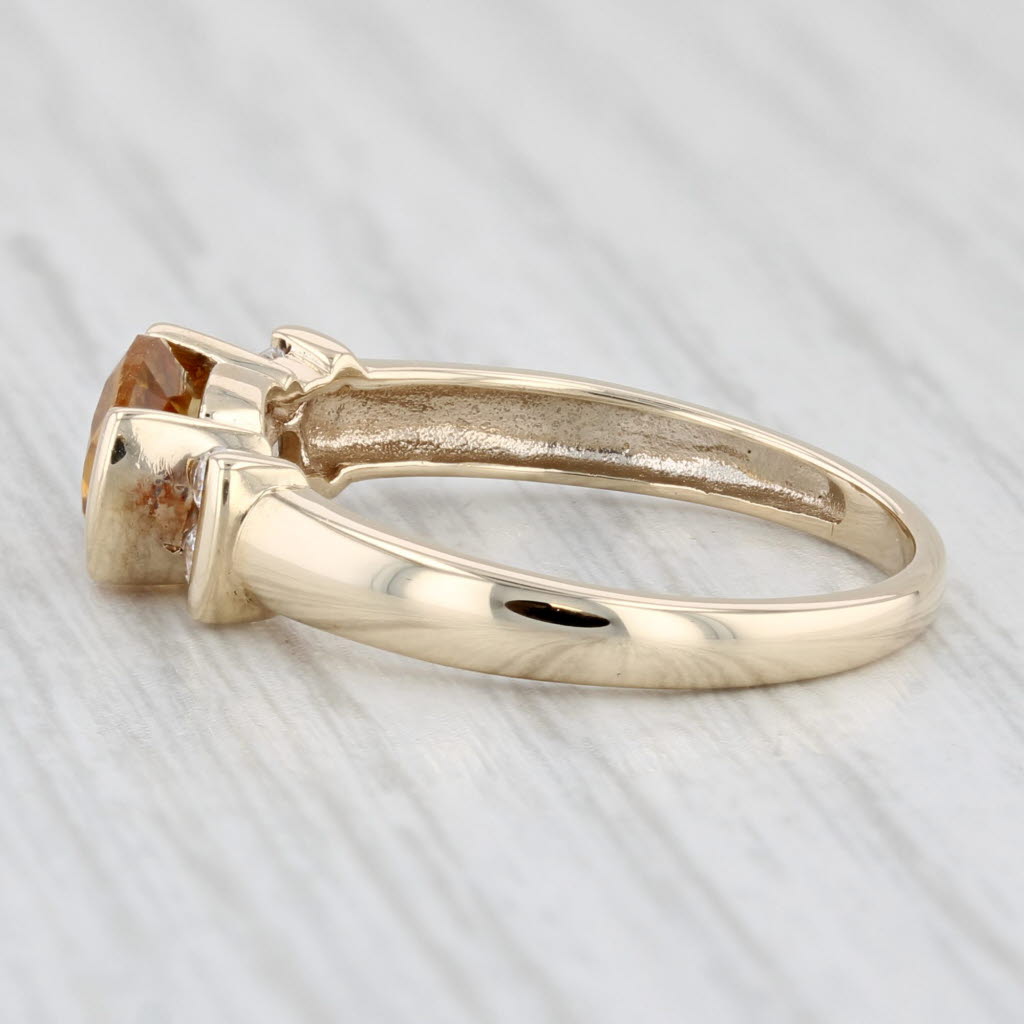 Light Gray 1.07ctw Oval Citrine Cubic Zirconia Ring 9k Yellow Gold Size 6.75