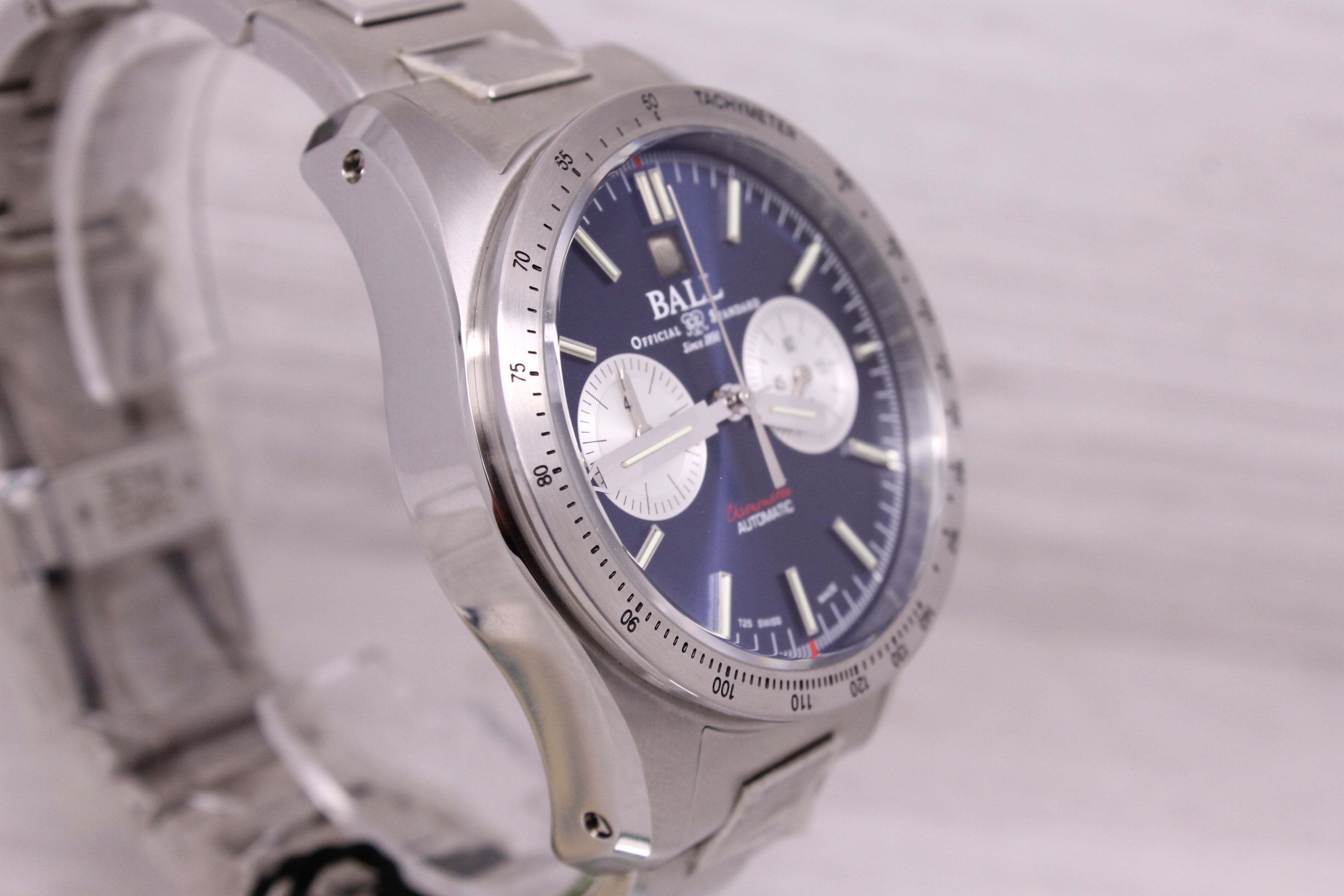 Gray Ball Engineer Hydrocarbon Racer Mens 42mm Automatic Chronograph Watch CM2198C