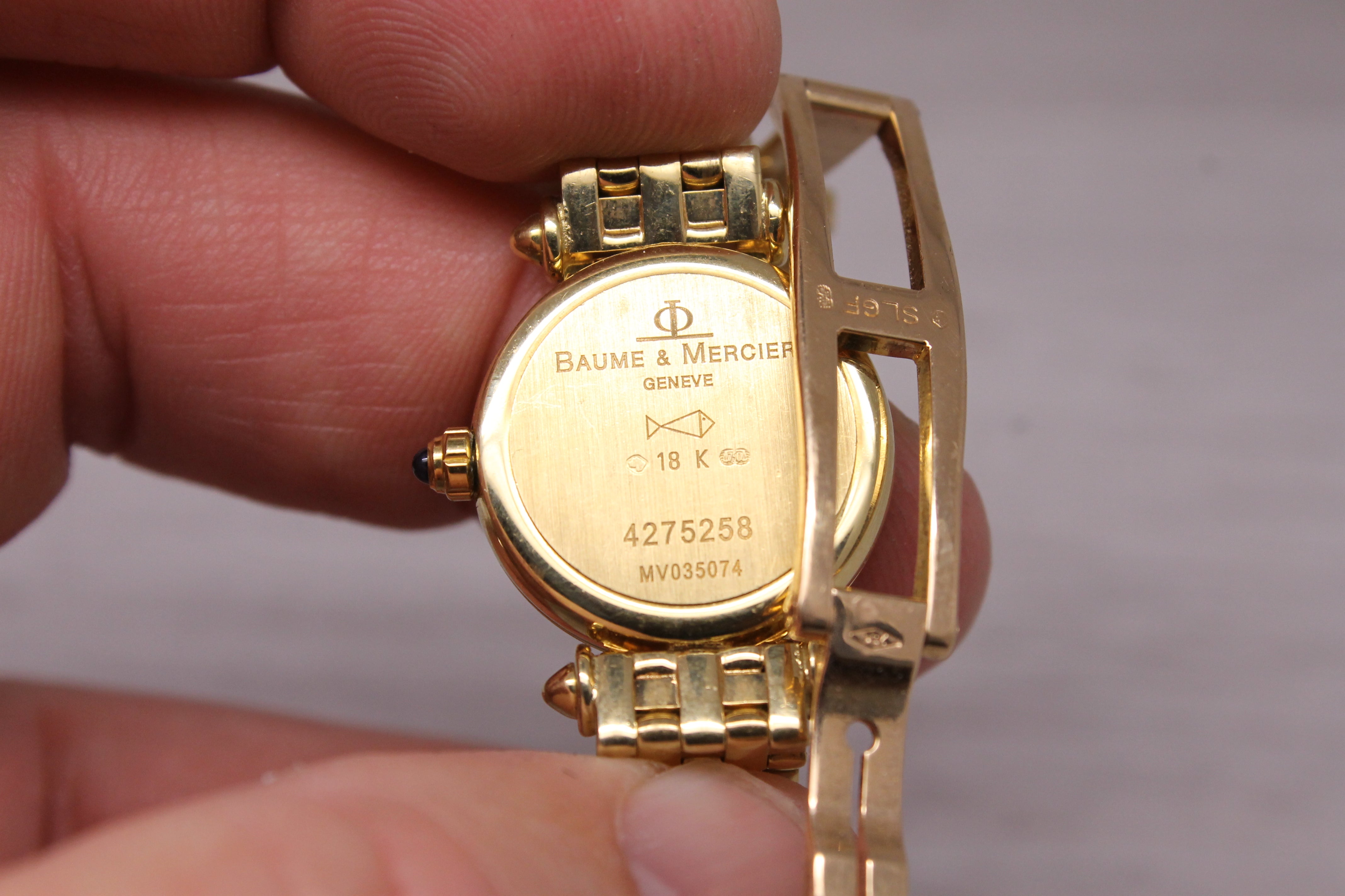 Baume & Mercier 18k Yellow Gold Ladies Quartz Watch Diamond Bezel & MOP Dial Box