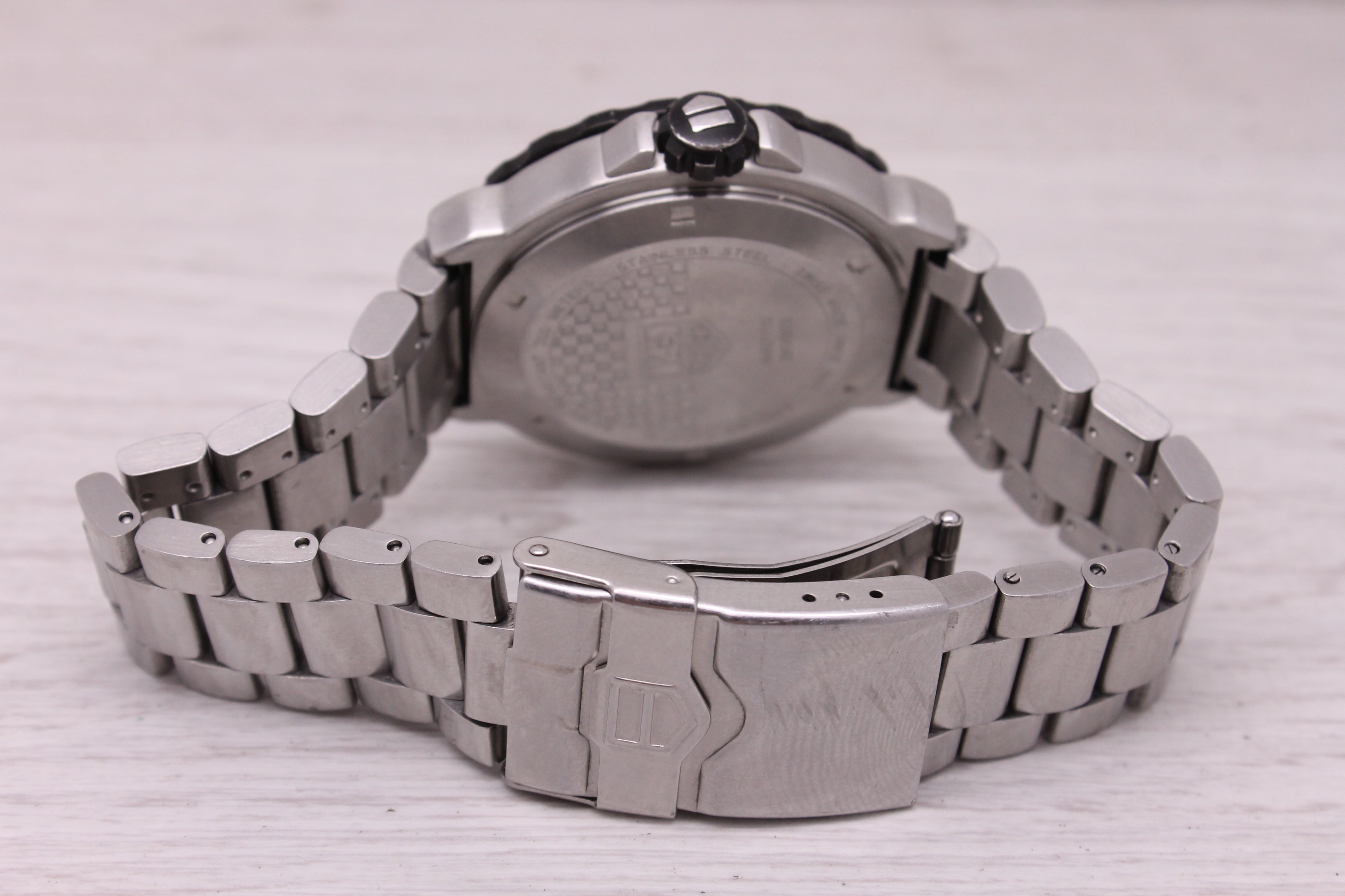 Gray Tag Heuer Formula 41.5mm Stainless Steel Mens Quartz Watch WAU1110 Large Band
