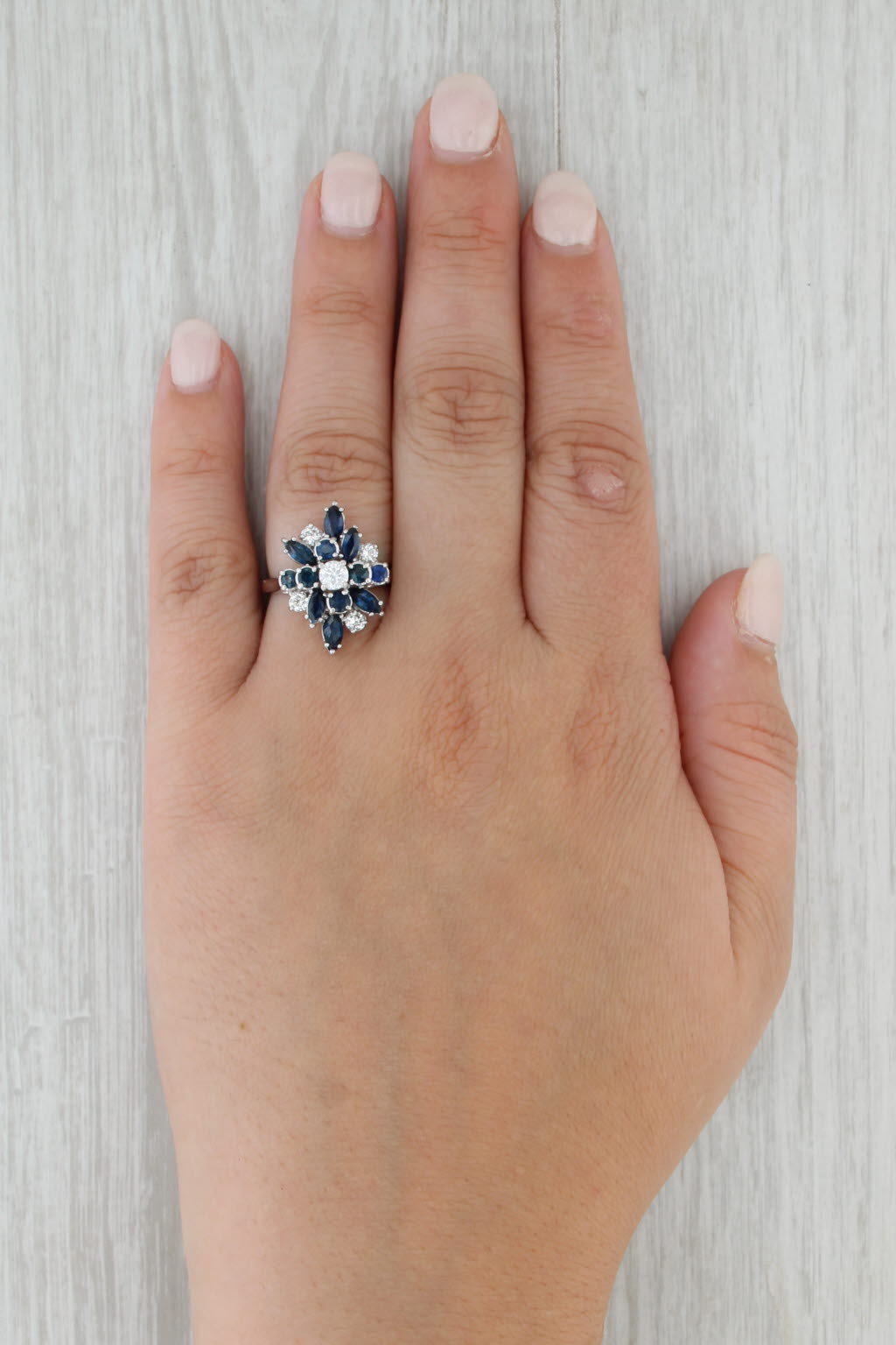 2.17ctw Blue Sapphire Diamond Cluster Cocktail Ring 14k White Gold Size 6.75