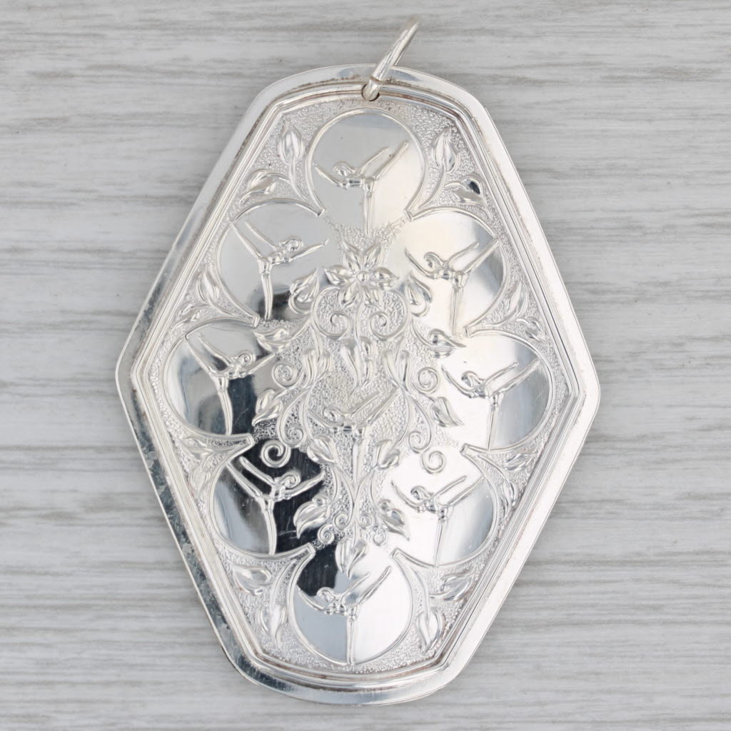 Gray 1979 Towle Floral Embossed Sterling Silver Ornament Pendant Holiday
