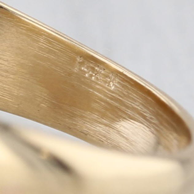 Engravable Signet Ring 14k Yellow Gold Size 7.75