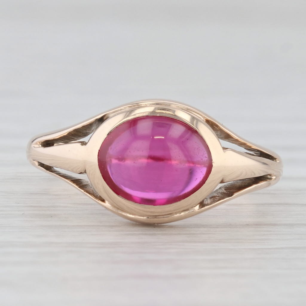 Light Gray Vintage Lab Created Ruby Cabochon 10k Yellow Gold Ring Size 8.5