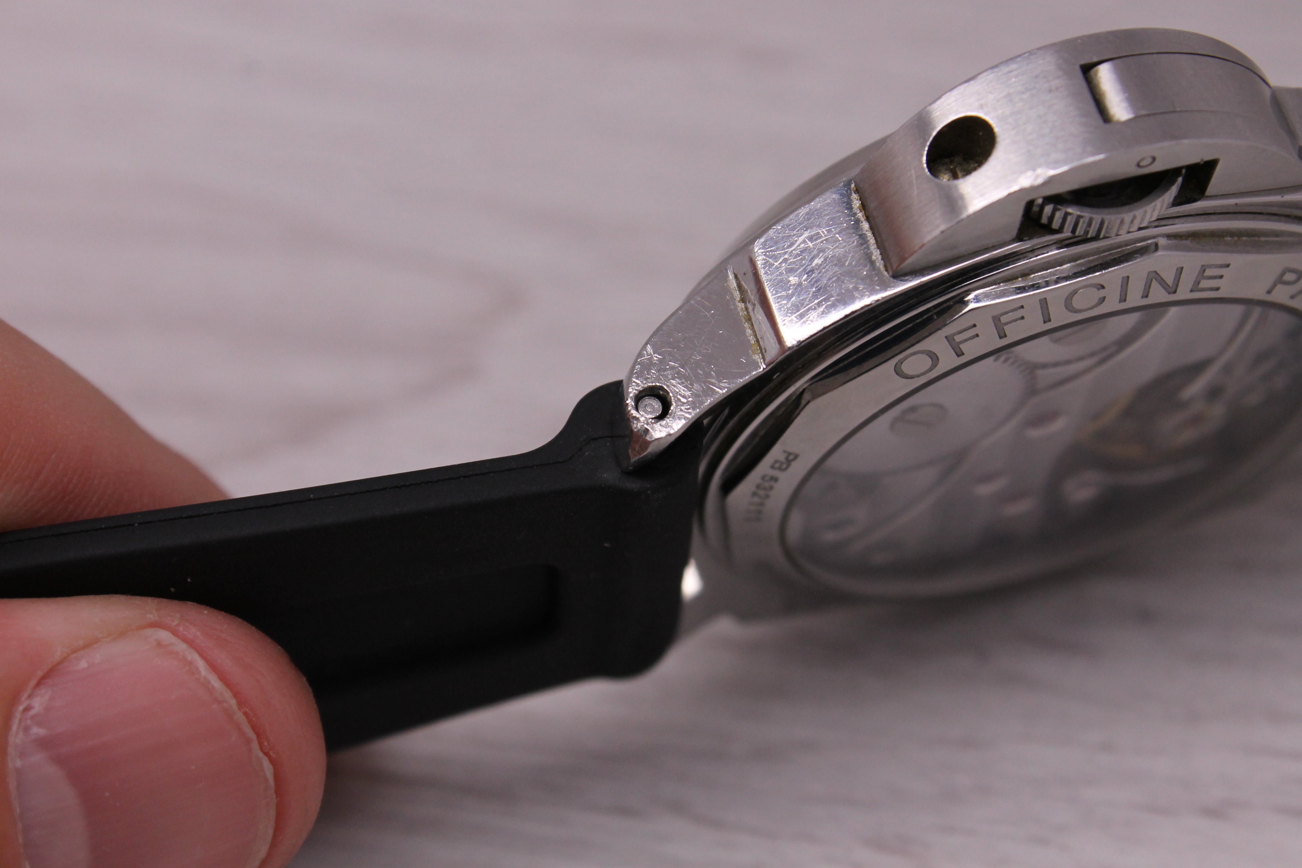 Panerai Luminor Marina PAM111 Mens 44mm Steel Manual Watch Sandwich Dial 00111