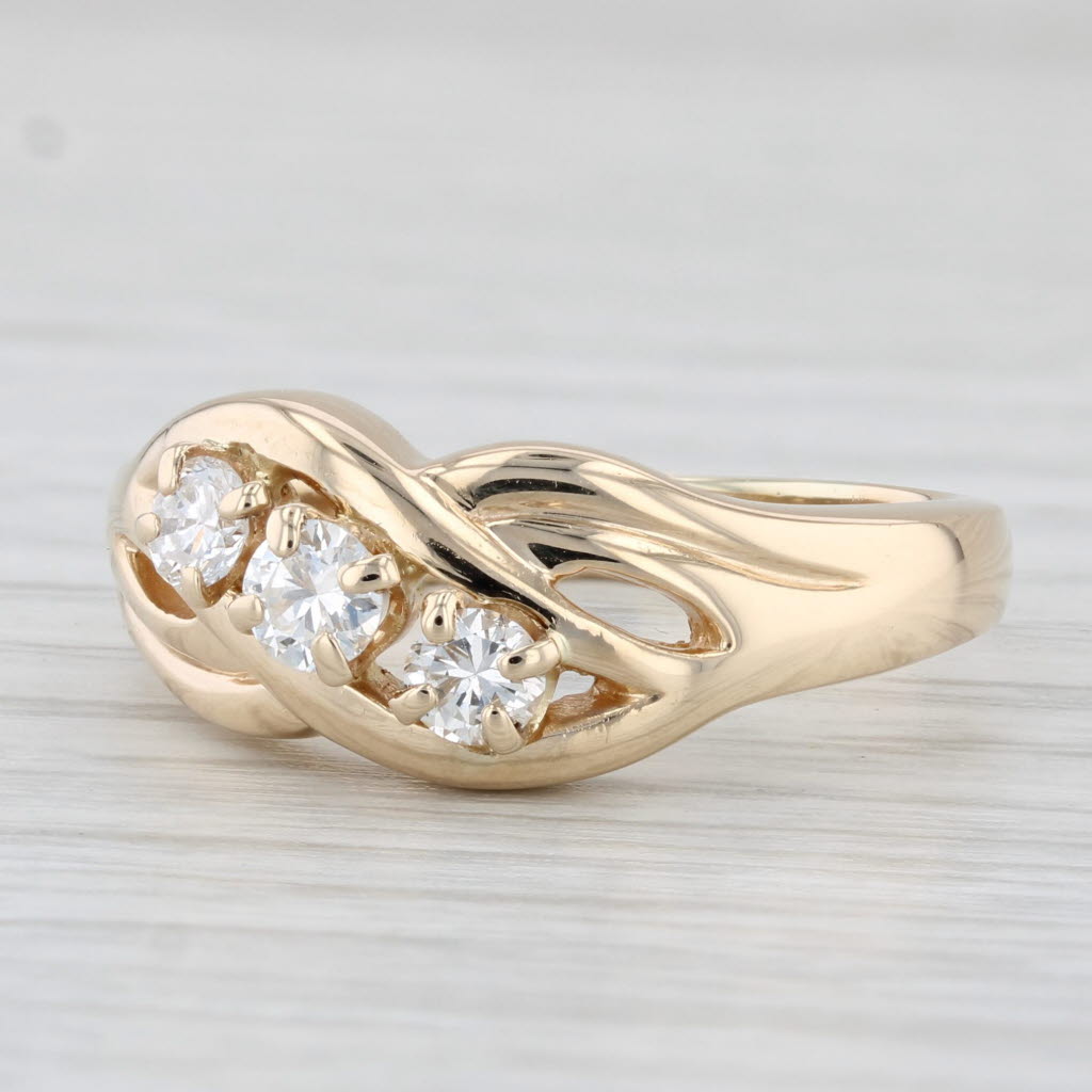 Light Gray 0.50ctw 3-Stone Diamond Ring 14k Yellow Gold Size 8.75