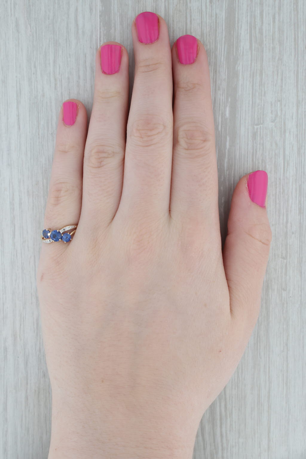 Gray 1.29ctw 3-Stone Lab Created Blue Sapphire Diamond Ring 10k Yellow Gold Size 7