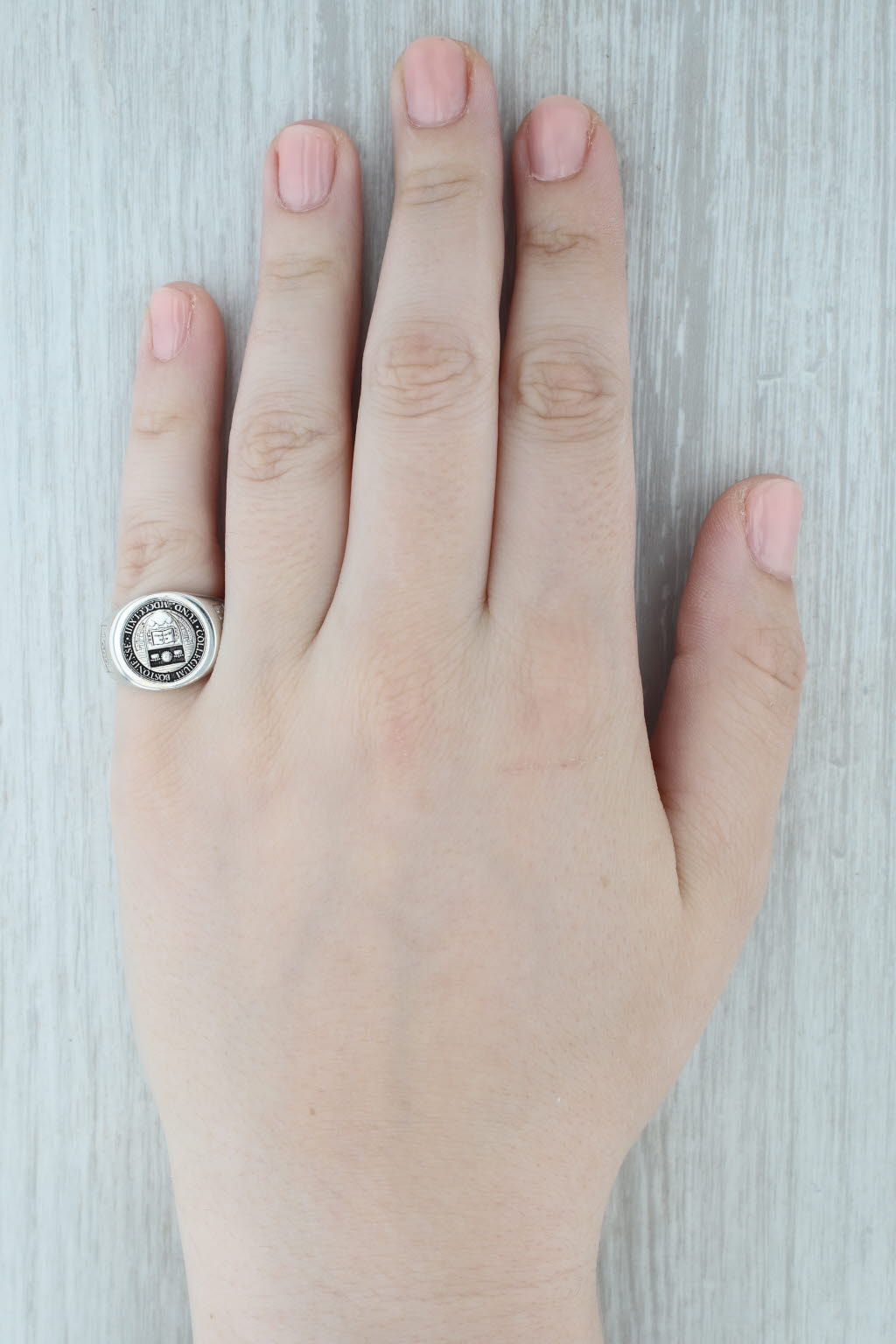 Gray Boston College Vintage Class Ring Sterling Silver Size 7.25 Coat of Arms Signet