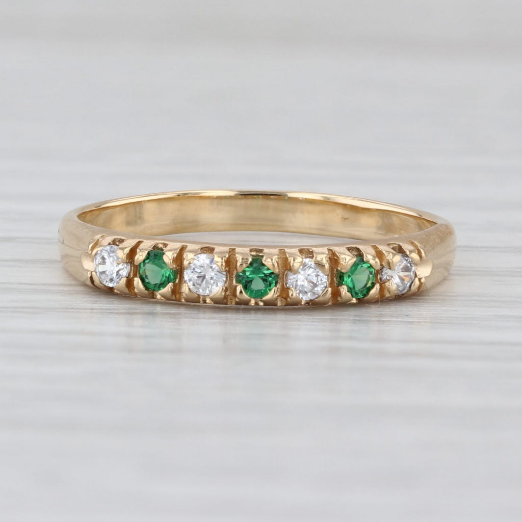 0.21ctw White & Green Cubic Zirconia Stackable Ring 18k Yellow Gold Sz 7.5 Band