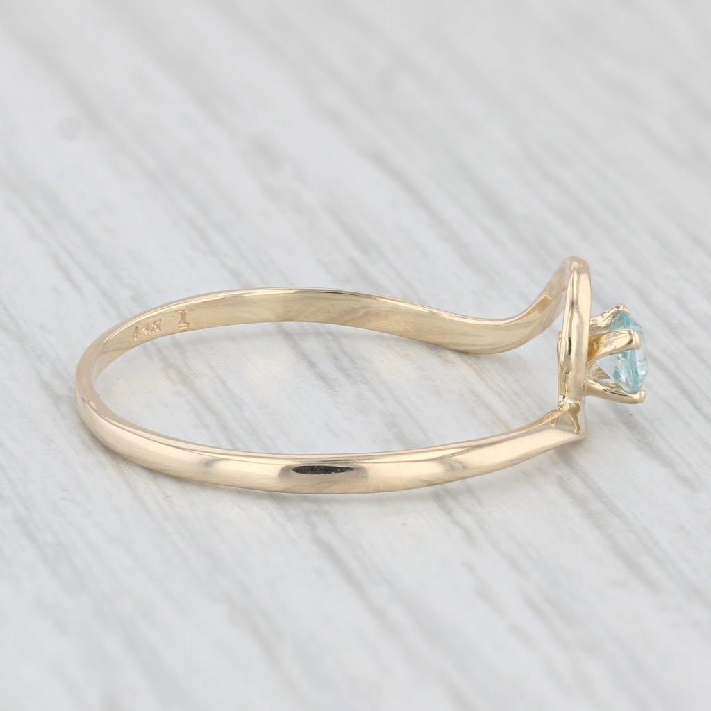Light Gray 0.30ct Blue Zircon Solitaire Ring 14k Yellow Gold Size 10.5 Abstract Contoured