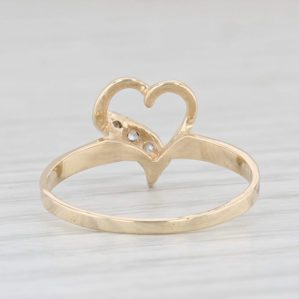 Light Gray Diamond Accented Heart Ring 10k Yellow Gold Size 5