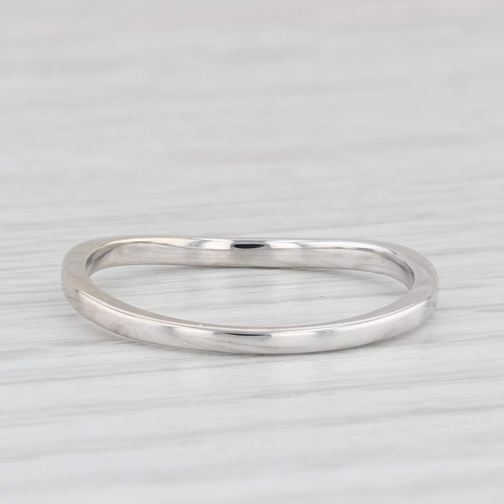 Light Gray Contoured White Gold Band 14k Size 7 Stackable Curved Design
