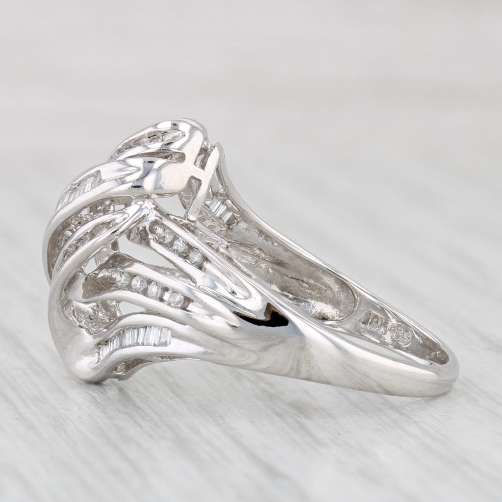 Light Gray 0.34ctw Diamond Scalloped Bypass Ring 10k White Gold Size 7.25