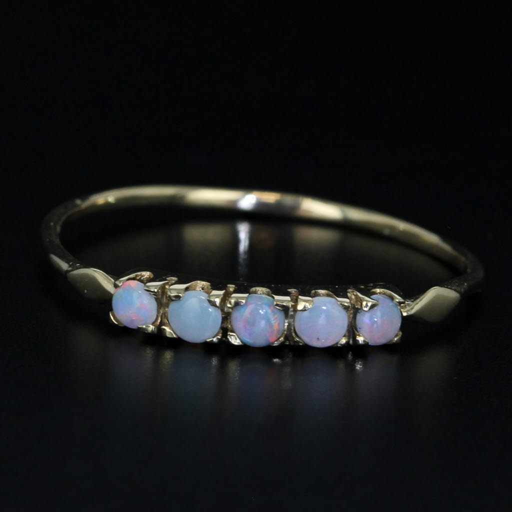 Black Vintage Opal Ring 10k Yellow Gold Size 9.5 Stackable