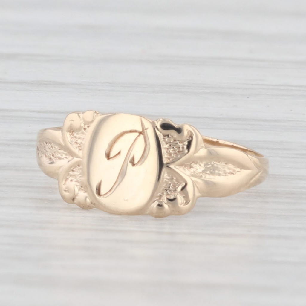 Light Gray Vintage Engraved Letter Initial P Signet Ring 10k Yellow Gold Small Baby Size