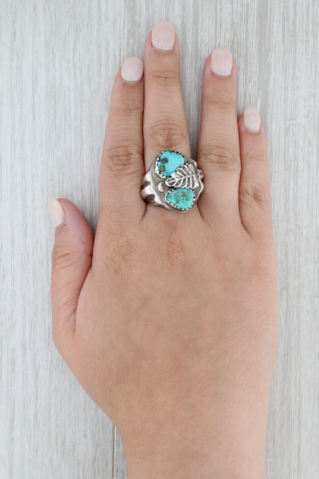 Vintage Native American Turquoise Cabochon Leaf Ring Sterling Silver Size 10