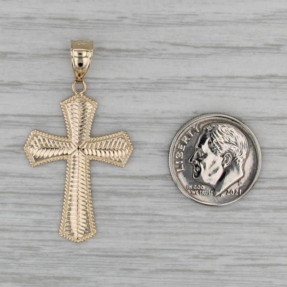 Ridged Pattern Cross Pendant 14k Yellow Gold