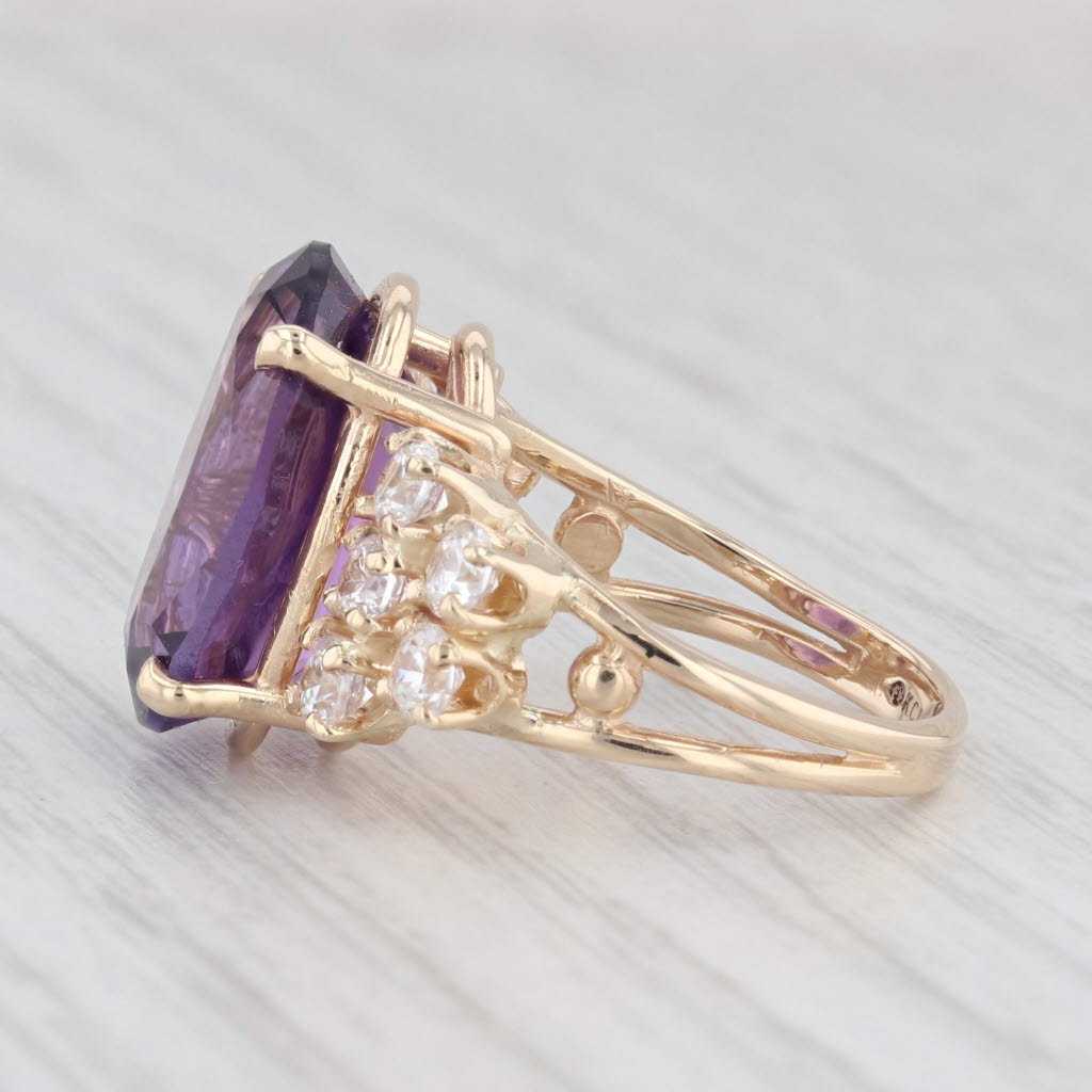 Light Gray 10.85ctw Oval Amethyst Cubic Zirconia Ring 14k Yellow Gold Size 6.25