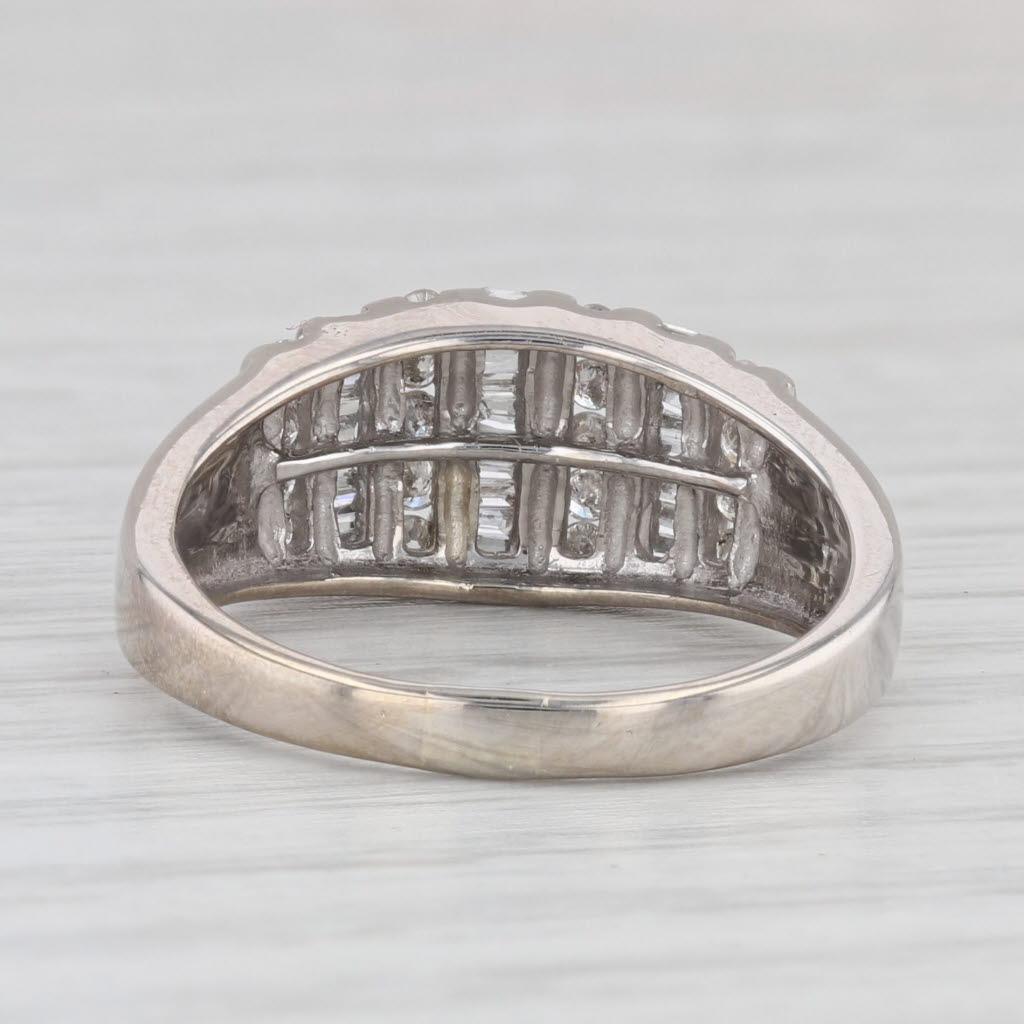 Light Gray 0.35ctw Diamond Ring 10k White Gold Size 8