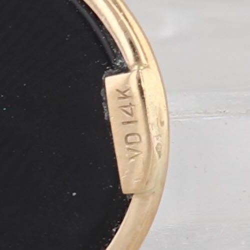 Black White Chalcedony Mother Child Playing Piano Carving Pendant 14k Gold