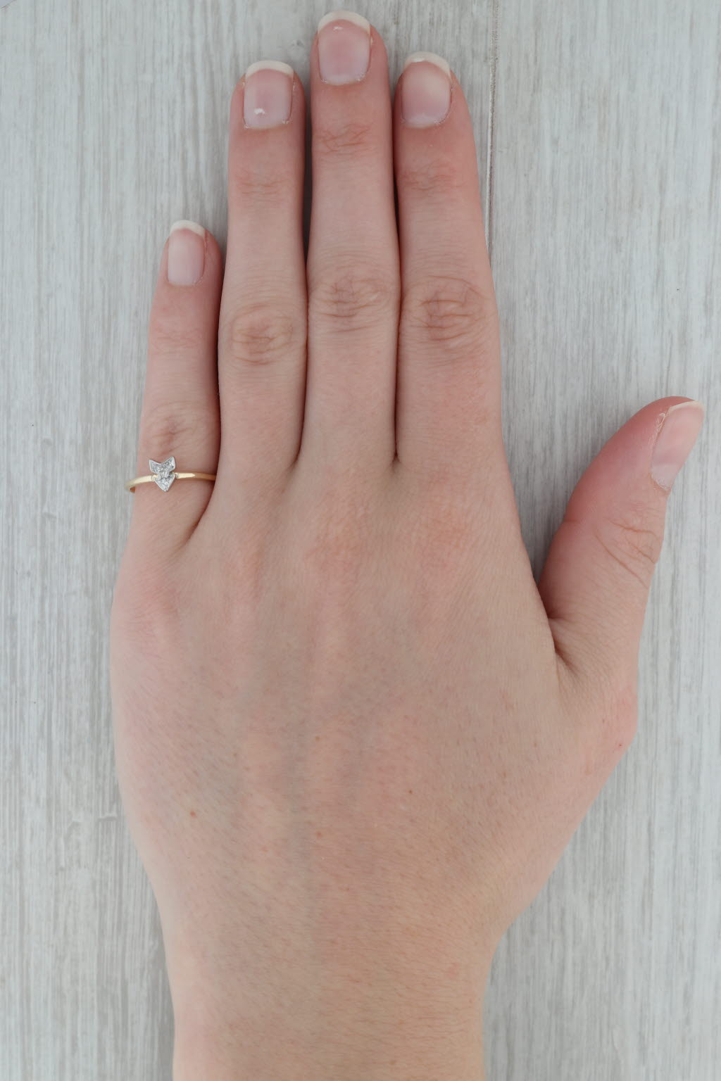 Dark Gray Diamond VS2 Arrow Ring 14k Yellow White Gold Size 6